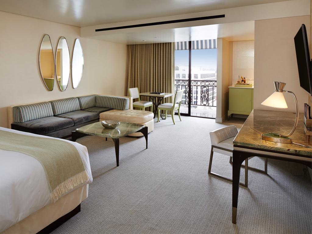 The London West Hollywood At Beverly Hills Екстериор снимка A room at the Wynn
