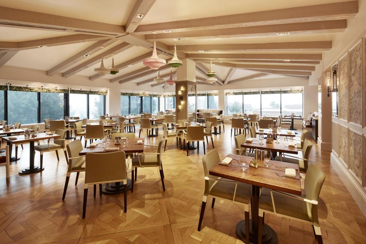 The London West Hollywood At Beverly Hills Екстериор снимка The restaurant at The Ivy Temple Row