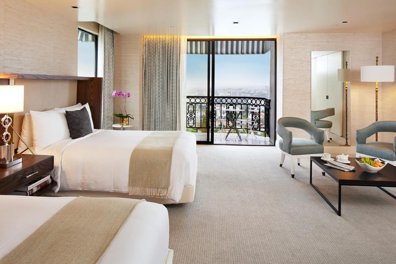 The London West Hollywood At Beverly Hills Екстериор снимка A guest room at the Wynn